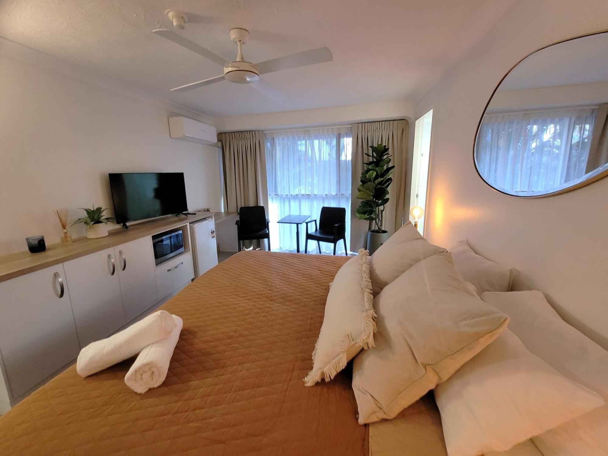 Surfers 4* Gold Coast