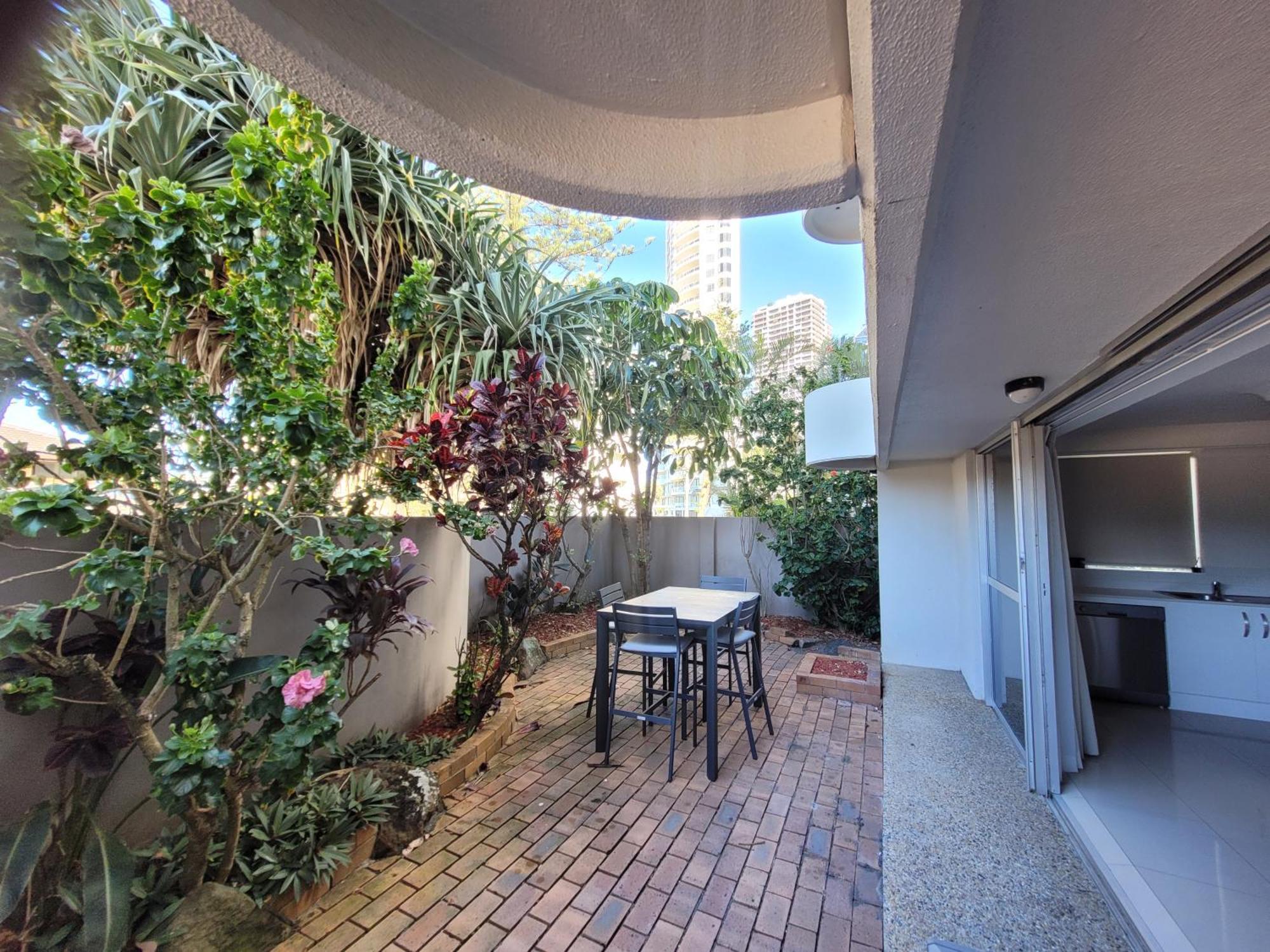 Surfers Aparthotel Gold Coast
