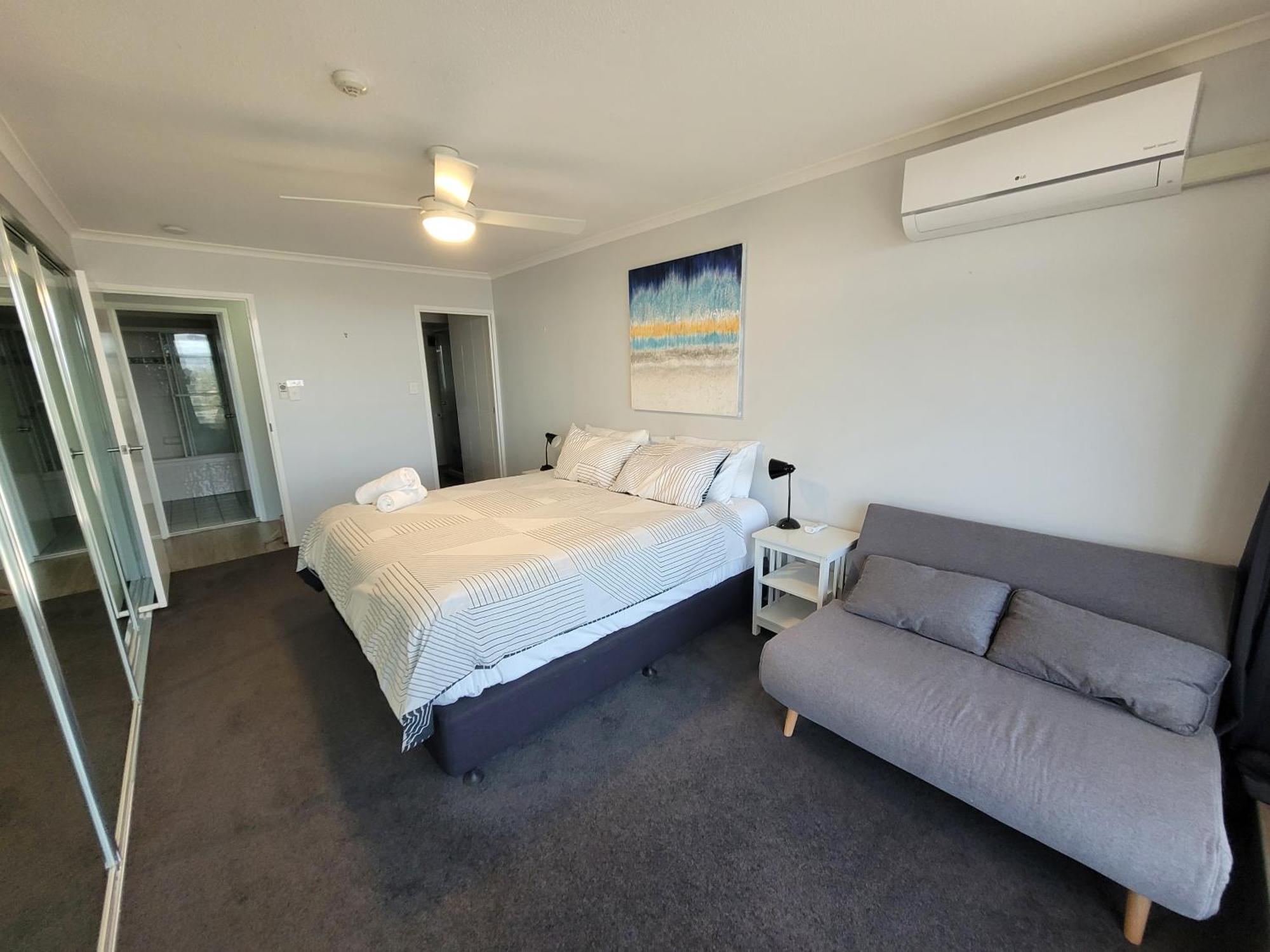 Surfers Aparthotel Gold Coast