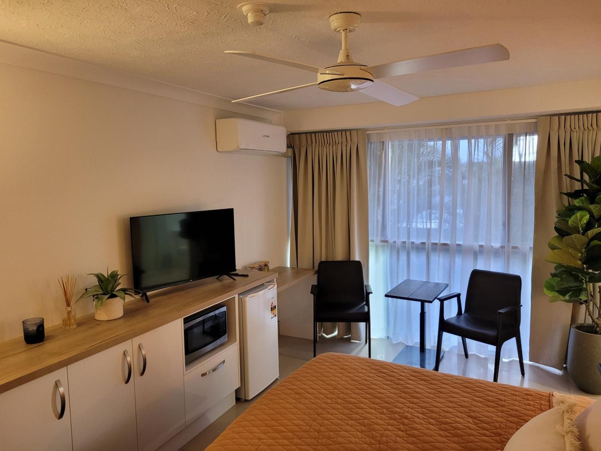 Aparthotel Surfers Gold Coast