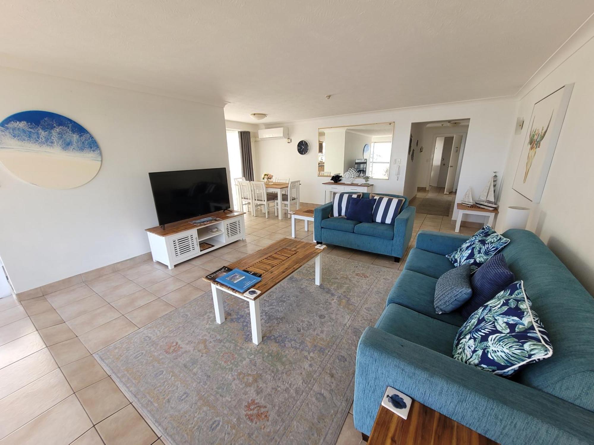 Aparthotel Surfers 4*