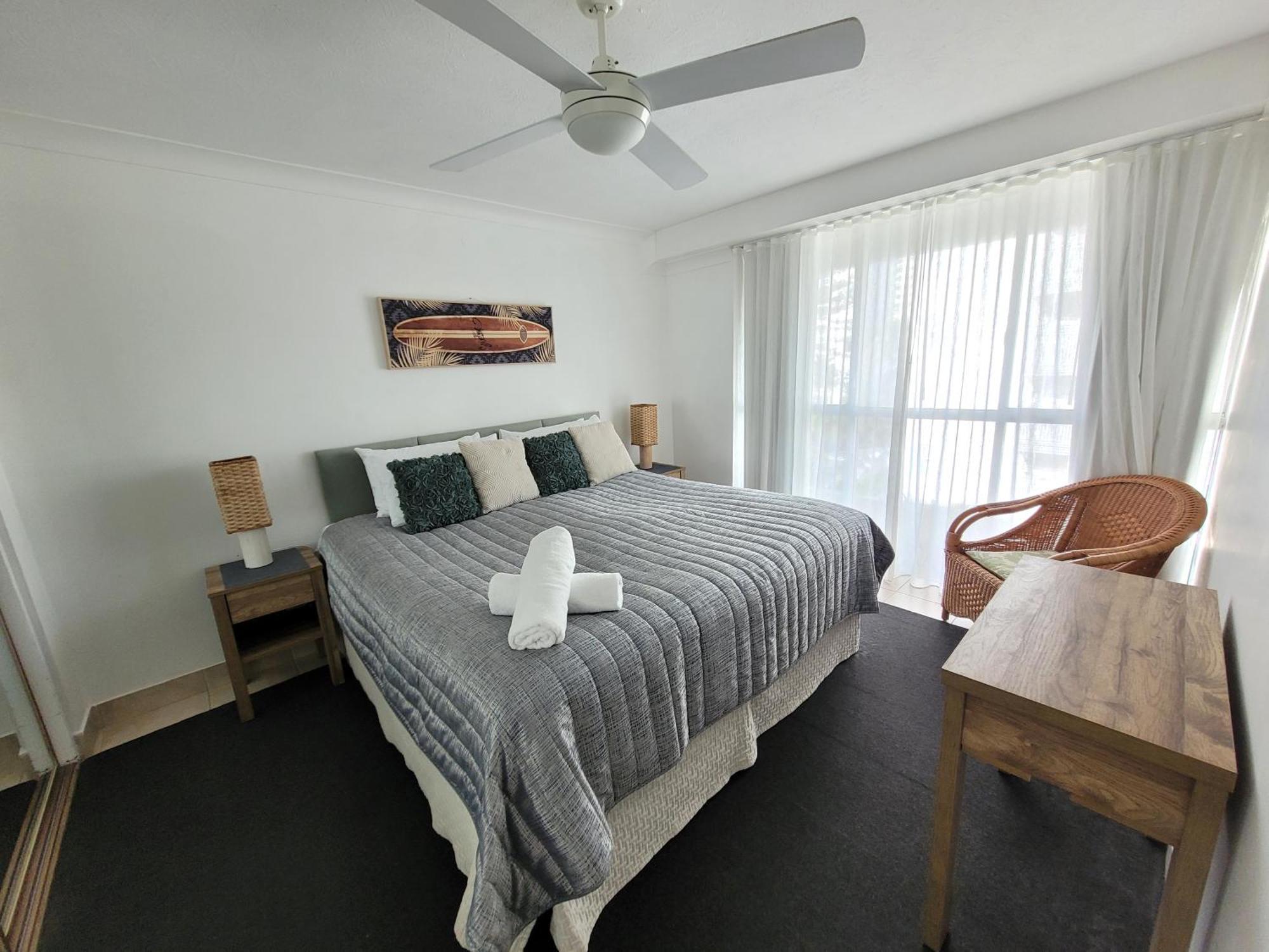 Surfers Aparthotel