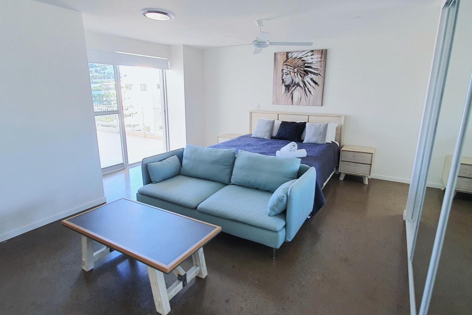 Surfers Aparthotel