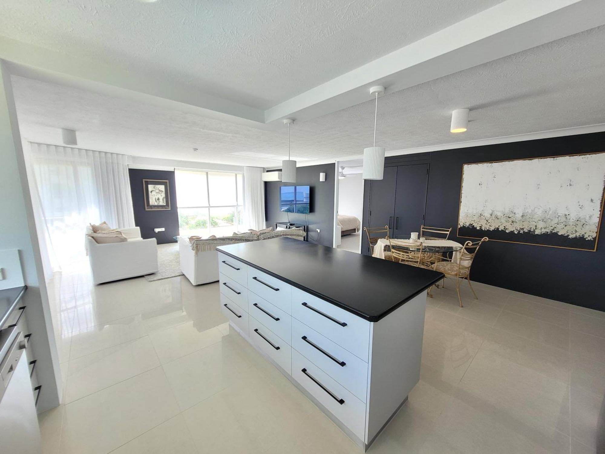 Surfers 4* Gold Coast